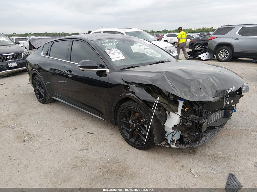 2025 KIA K4 GT-LINE TURBO