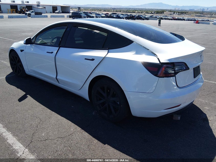 AtlanticExpress - Tesla Model 3