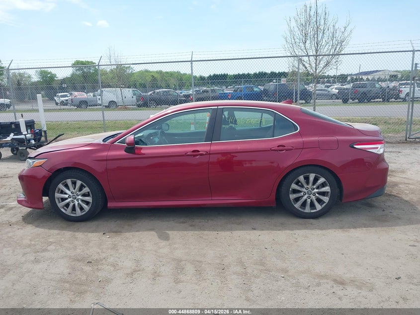 2019 Toyota Camry Le VIN: 4T1B11HK6KU756912 Lot: 44868809