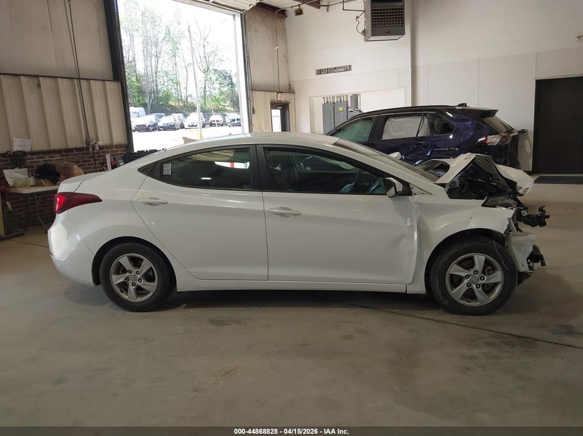 2014 Hyundai Elantra Se VIN: 5NPDH4AE8EH464823 Lot: 44868828