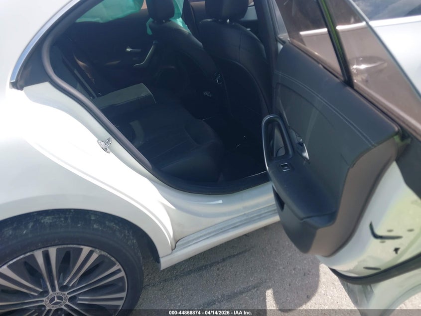 2021 Mercedes-Benz Cla 250 VIN: W1K5J4GB8MN218171 Lot: 44868874