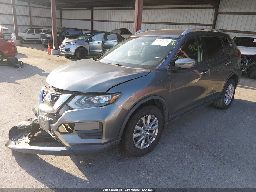 KNMAT2MV9JP620383 2018 Nissan Rogue Sv photo 1