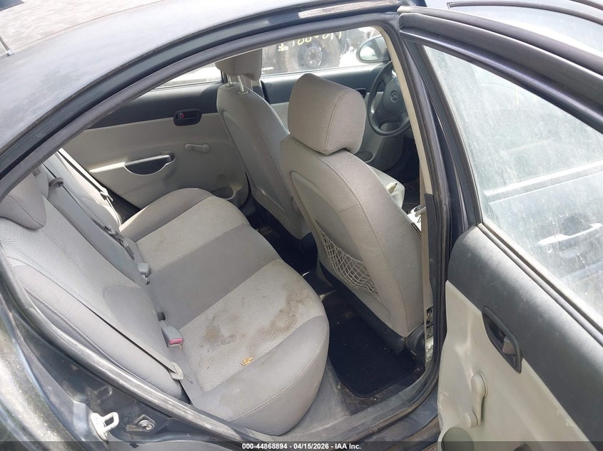 2009 Hyundai Accent Gls VIN: KMHCN46C69U330721 Lot: 44868894