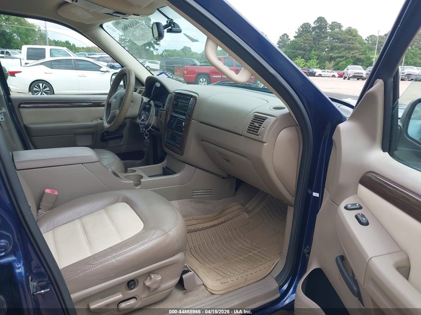 2004 Ford Explorer Eddie Bauer