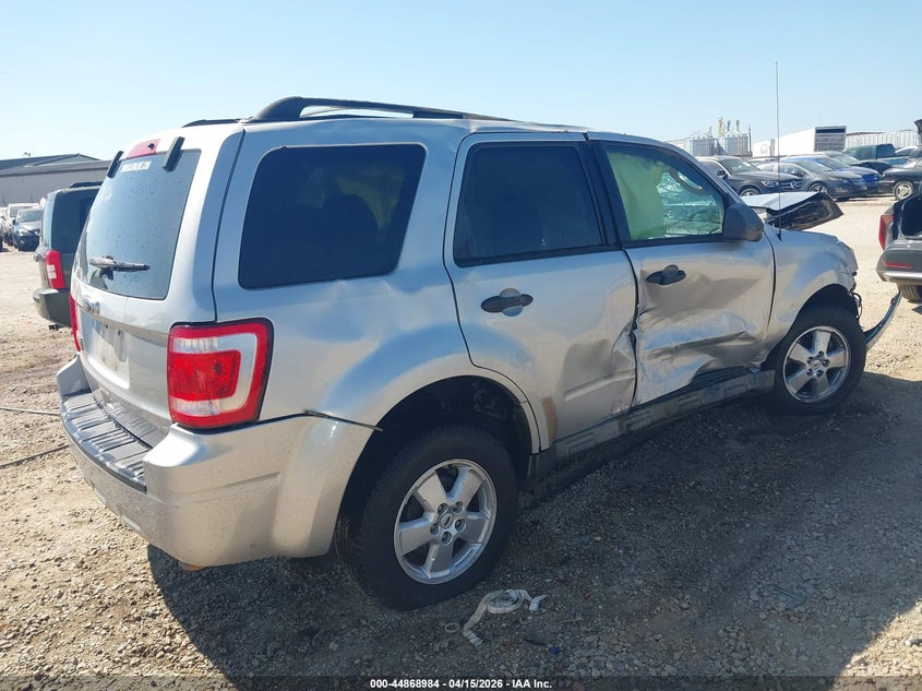 2009 Ford Escape 2.5 Xlt silver Lot 111044868984 Vin 1FMCU03709KD15730