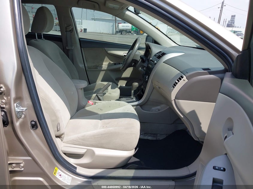 2010 Toyota Corolla Le