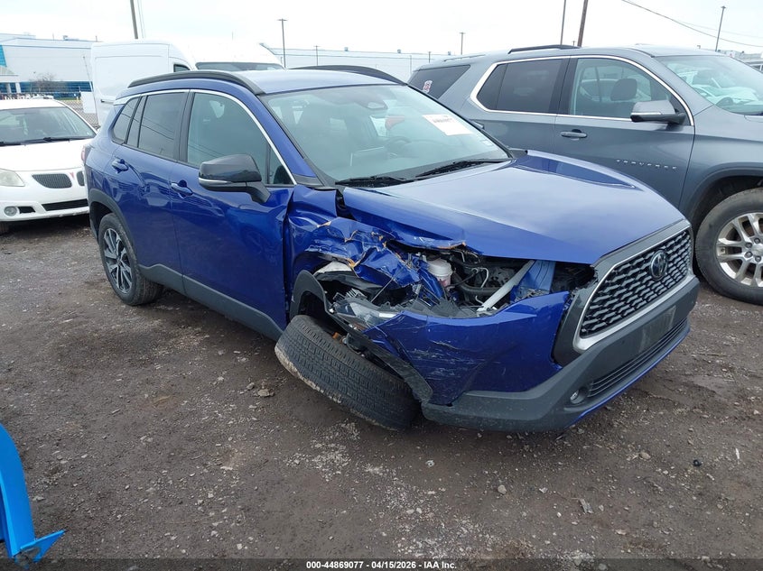 2025 Toyota Corolla Cross Xle