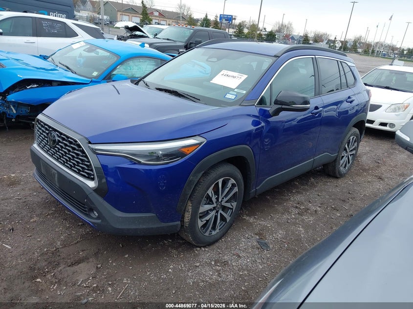 2025 Toyota Corolla Cross Xle