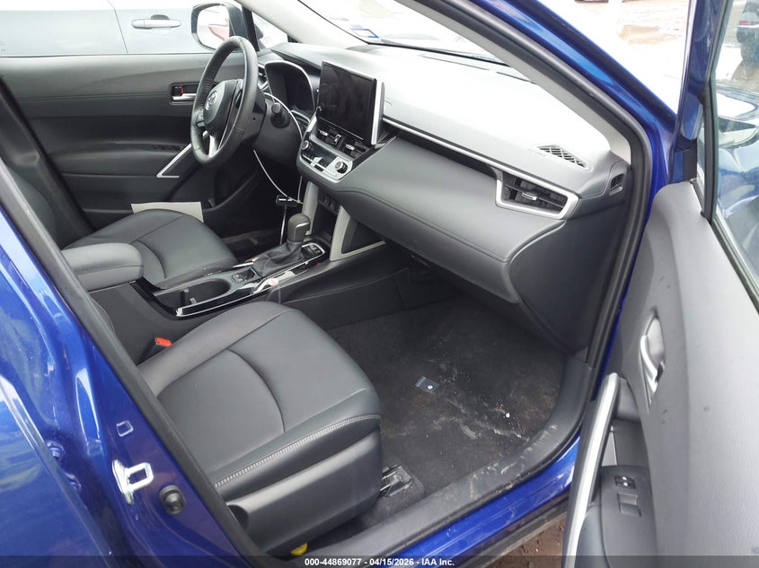 2025 Toyota Corolla Cross Xle