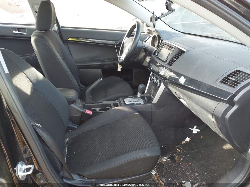 2017 Mitsubishi Lancer Es/Le