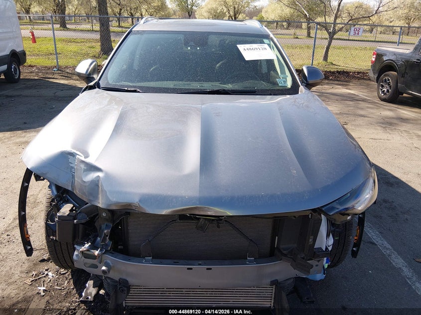 2022 Buick Envision Fwd Essence VIN: LRBFZNR48ND124020 Lot: 44869120