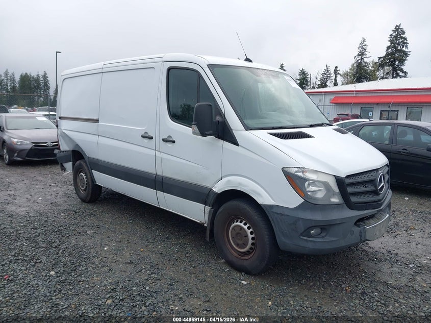 Vin: wd3pe7cc9e5842774, lot: 45366456, mercedes-benz sprinter 2500 normal roof 2014 img_1