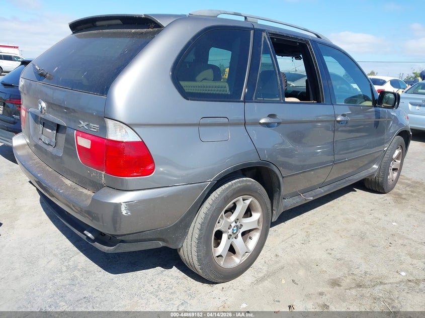 2005 BMW X5 3.0I
