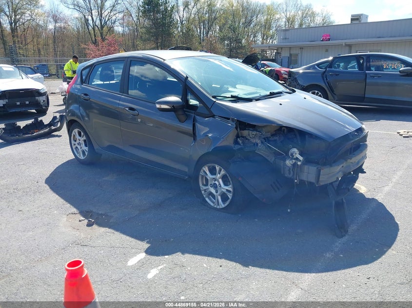 2016 FORD FIESTA SE