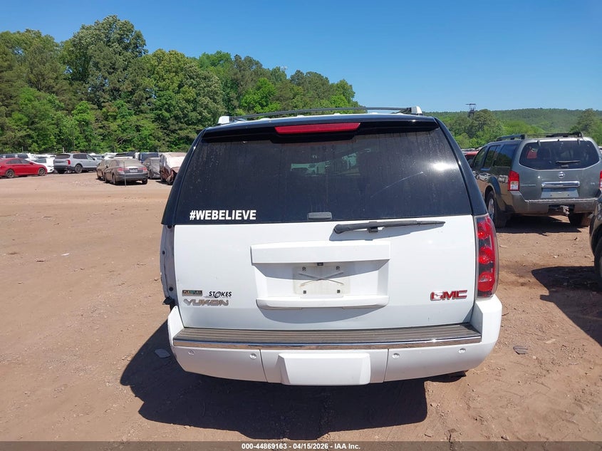 2010 GMC Yukon Denali VIN: 1GKUCEEF0AR130588 Lot: 44869163