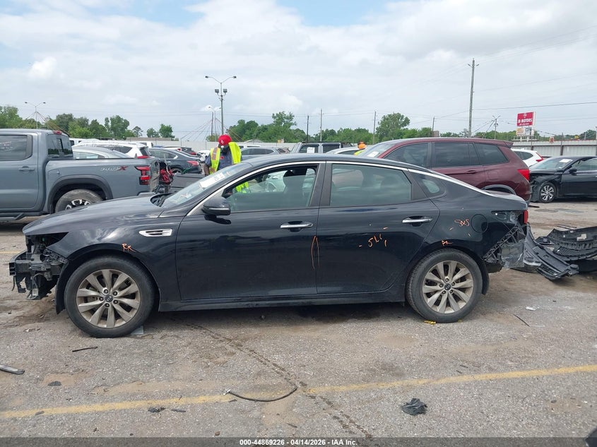 2018 Kia Optima Lx VIN: 5XXGT4L38JG268751 Lot: 44869226