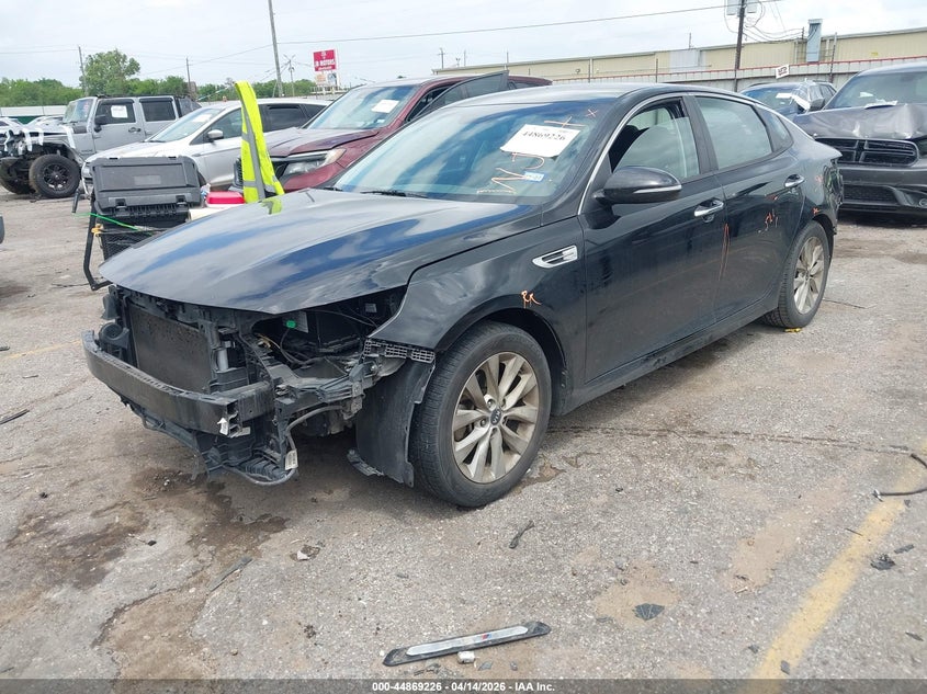 Vin: 5xxgt4l38jg268751, lot: 45366537, kia optima lx 20182