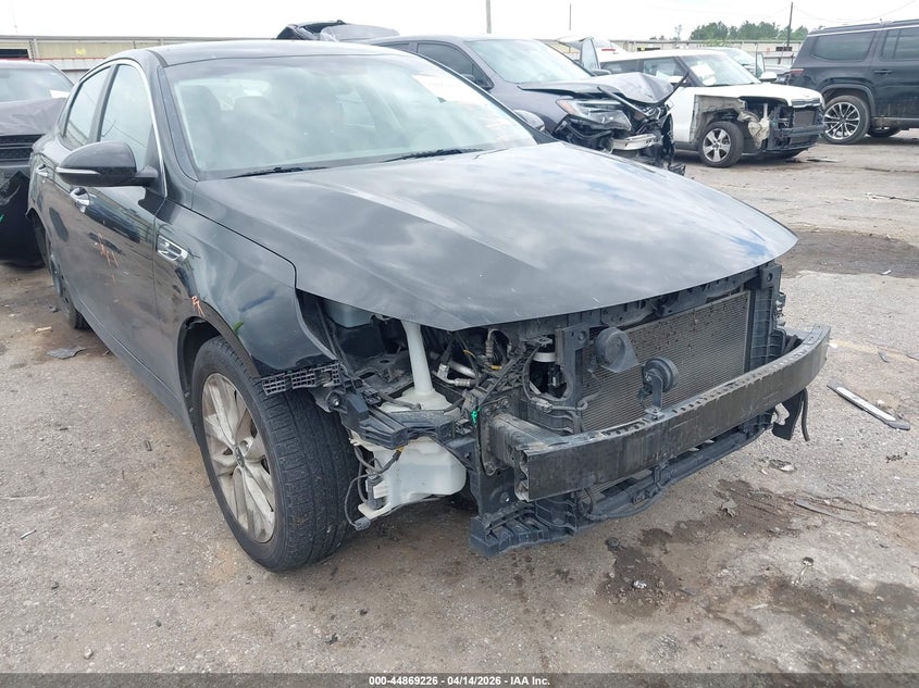 2018 Kia Optima Lx VIN: 5XXGT4L38JG268751 Lot: 44869226