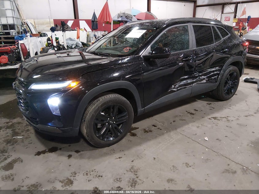 2025 Chevrolet Trax Fwd Activ KL77LKEPXSC230148 photo 1