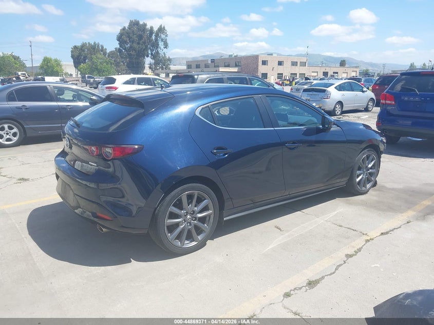 2020 Mazda Mazda3 Preferred Package