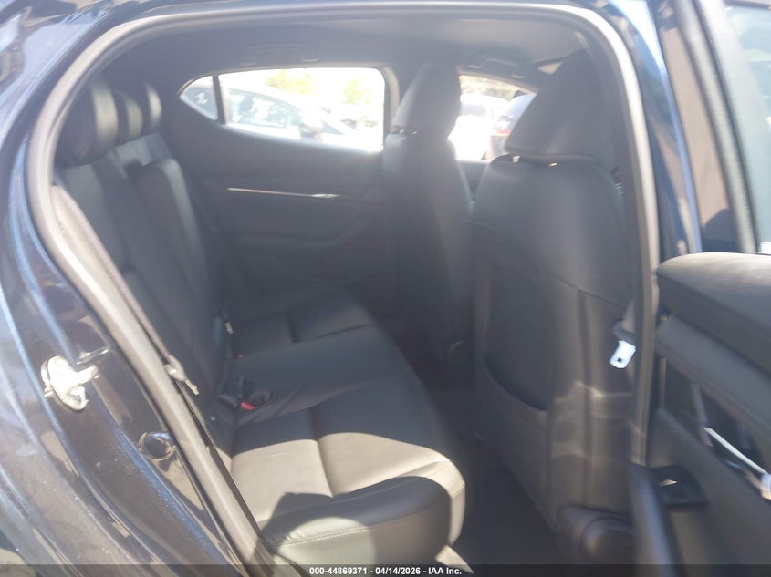 2020 Mazda Mazda3 Preferred Package VIN: JM1BPAMM0L1170851 Lot: 44869371