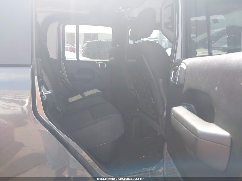 2022 Jeep Gladiator Mojave 4X4 VIN: 1C6JJTEG3NL117741 Lot: 44869381