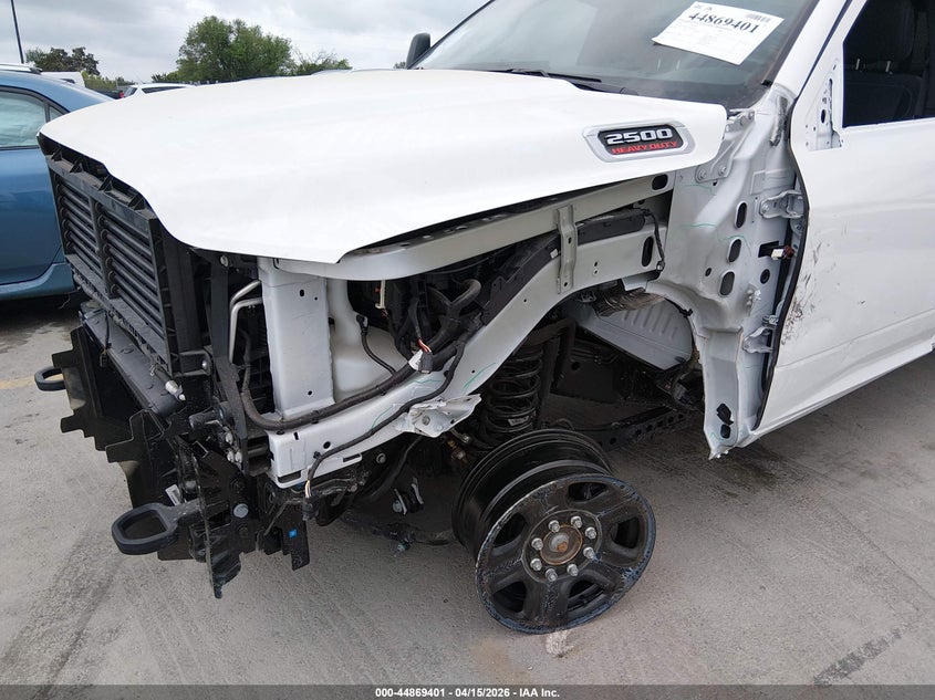 2026 Ram 2500 Tradesman 4X4 6'4 Box VIN: 3C63R5CL9TG156258 Lot: 44869401