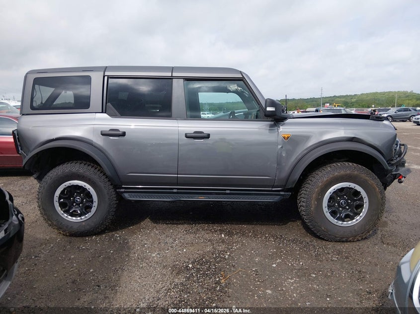 2024 Ford Bronco Badlands VIN: 1FMEE9BP8RLA41375 Lot: 44869411