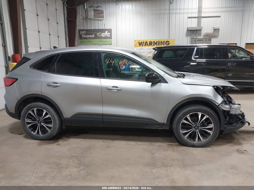 2022 Ford Escape Se VIN: 1FMCU9G64NUB95385 Lot: 44869423