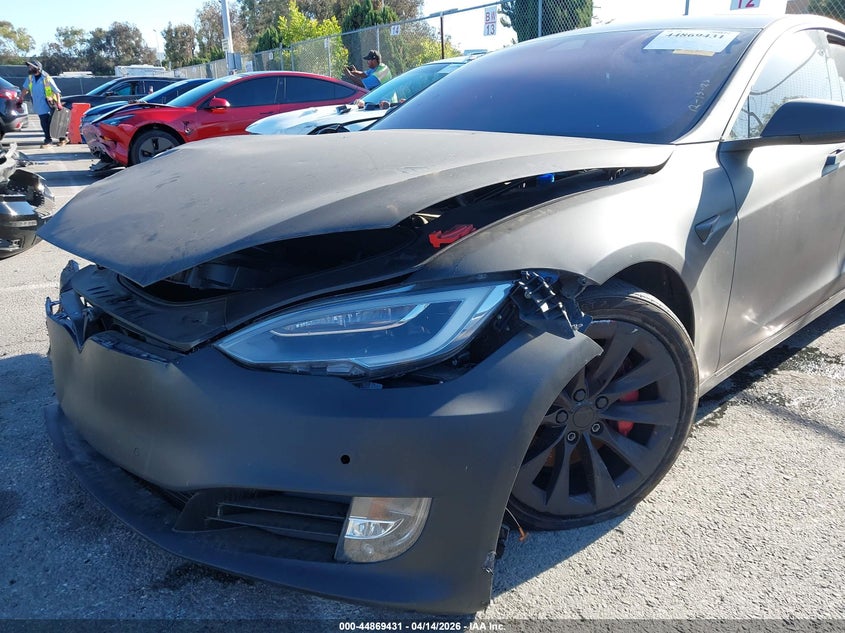 2017 Tesla Model S 100D/60D/75D/90D/P100D VIN: 5YJSA1E26HF192284 Lot: 44869431