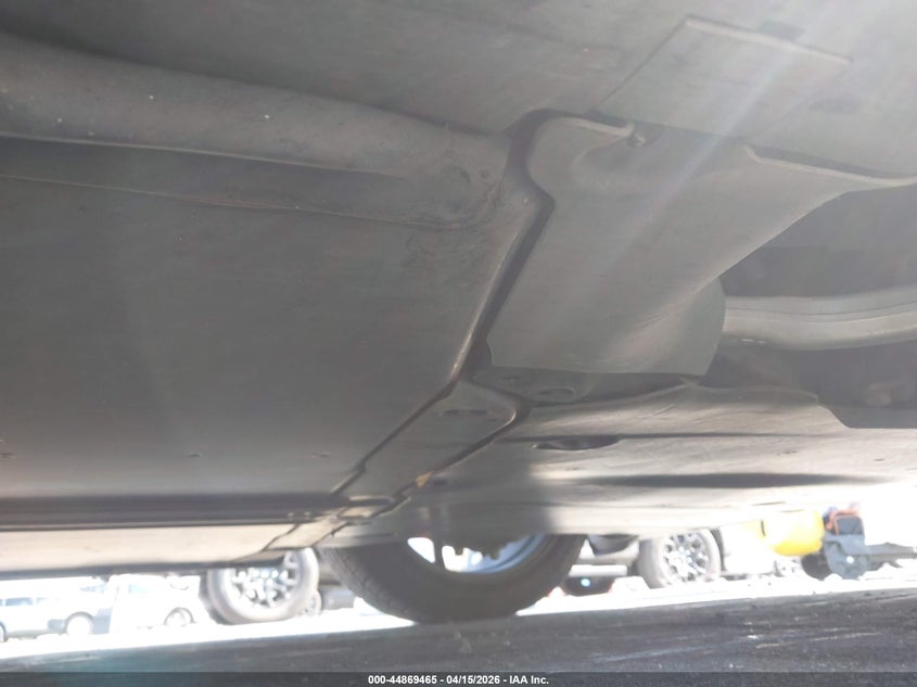 5YJ3E1EB8KF511328 2019 Tesla Model 3 Long Range/performance White