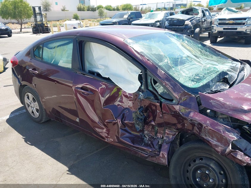 2018 Kia Forte Lx VIN: 3KPFK4A7XJE254962 Lot: 44869468