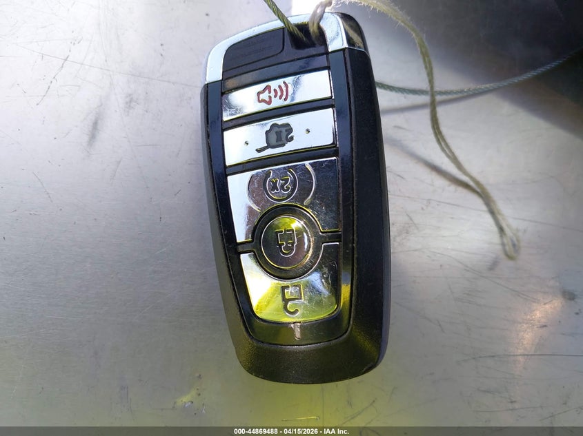 2022 Lincoln Aviator Standard VIN: 5LM5J6WC5NGL18856 Lot: 44869488