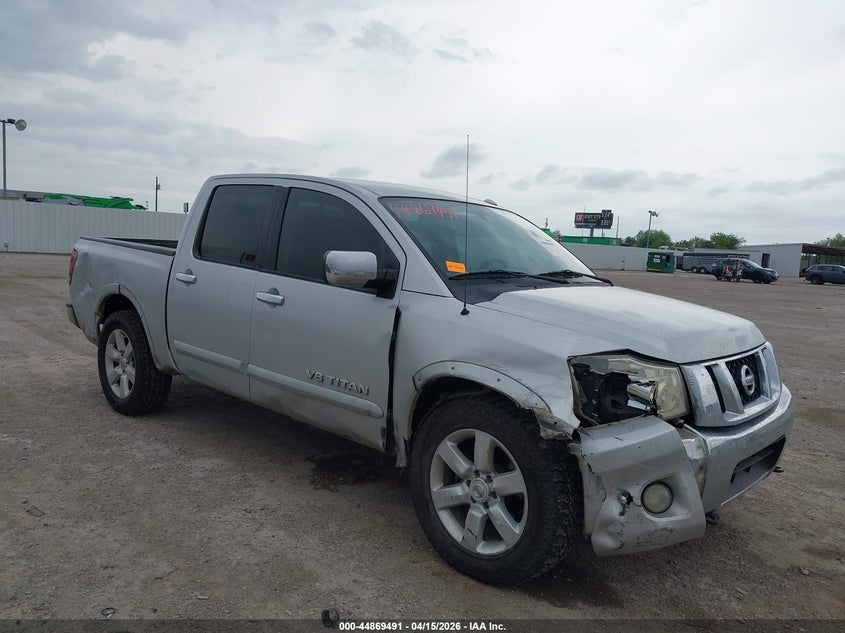 2011 NISSAN TITAN SL