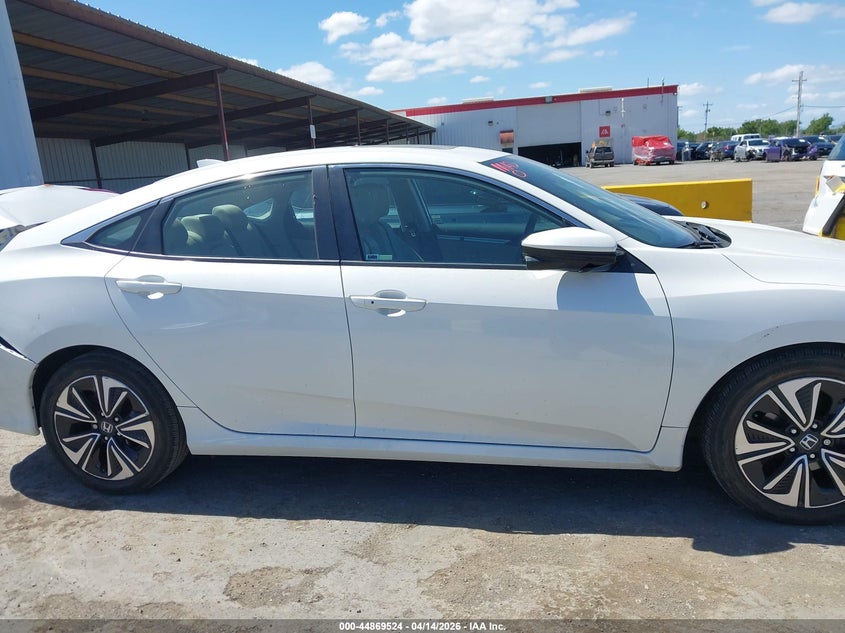 2017 Honda Civic 1.5 Ex-T white Lot 111044869524 Vin 19XFC1F31HE211381