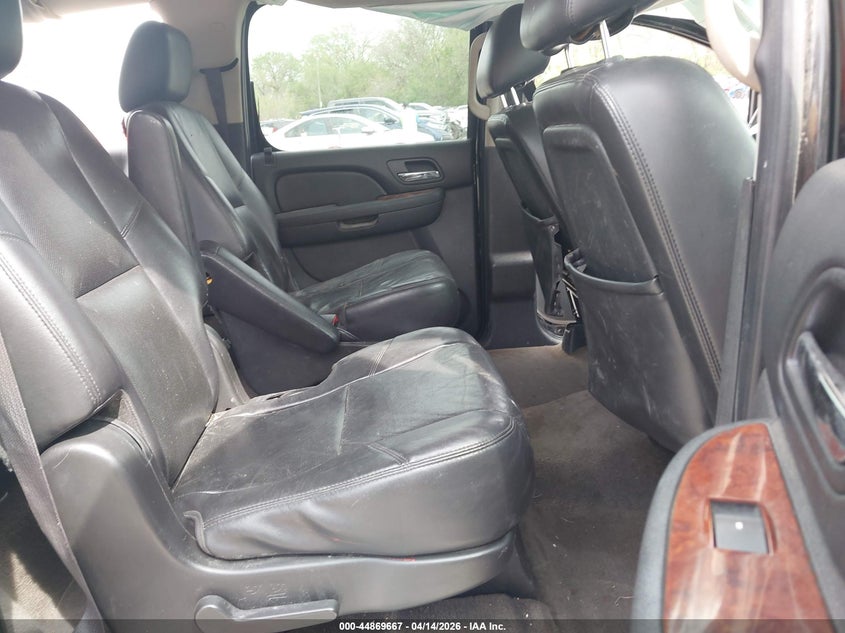 2011 Chevrolet Suburban 1500 Ltz VIN: 1GNSKKE33BR103341 Lot: 44869667