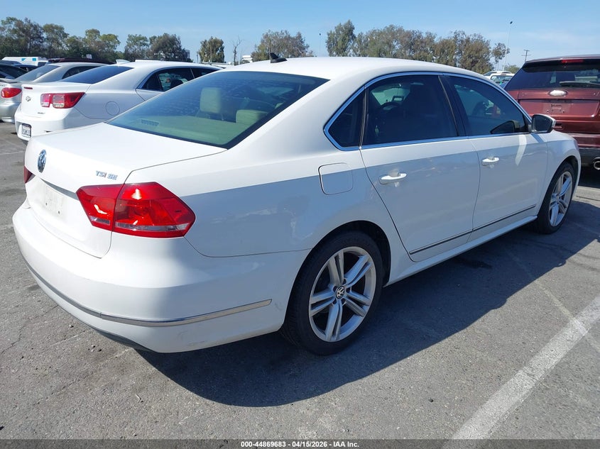 2015 Volkswagen Passat 1.8T Se