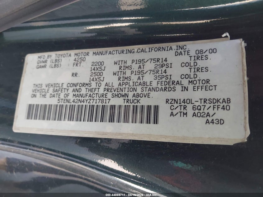 2000 Toyota Tacoma VIN: 5TENL42N4YZ717817 Lot: 44869711
