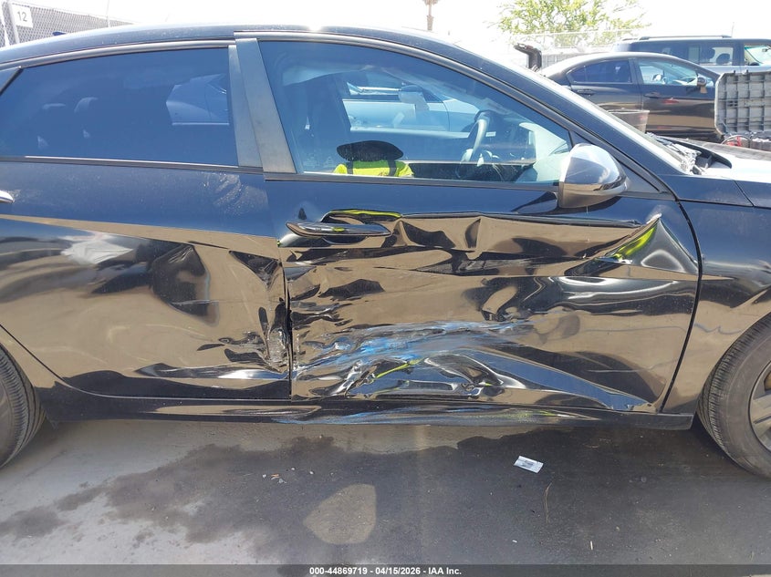 2021 Hyundai Elantra Sel VIN: 5NPLM4AG5MH019768 Lot: 44869719