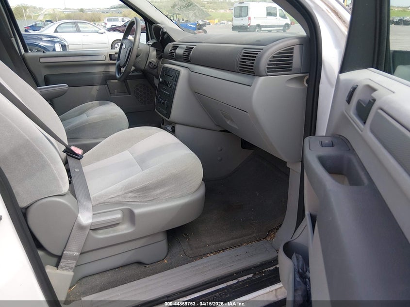2006 Ford Freestar Se