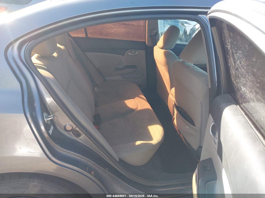 19XFB2F52DE272680 2013 Honda Civic 1.8 Lx Grey