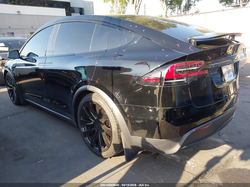 7SAXCBE67NF333967 2022 Tesla Model x Plaid Tri Motor All-Wheel Drive black