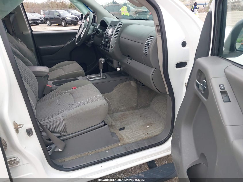 2018 Nissan Frontier Sv