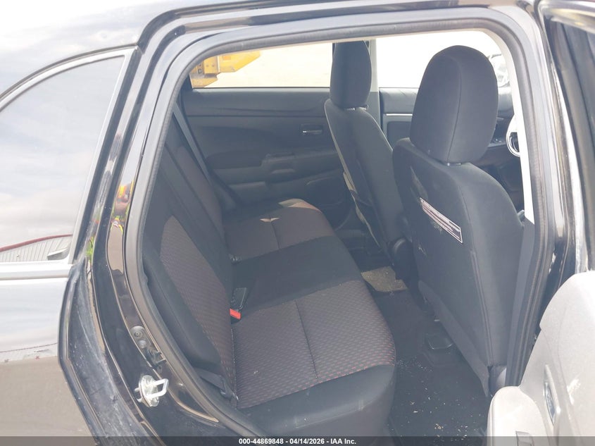 2017 Mitsubishi Outlander Sport 2.0 Es/2.0 Le VIN: JA4AP3AU4HZ004198 Lot: 44869848