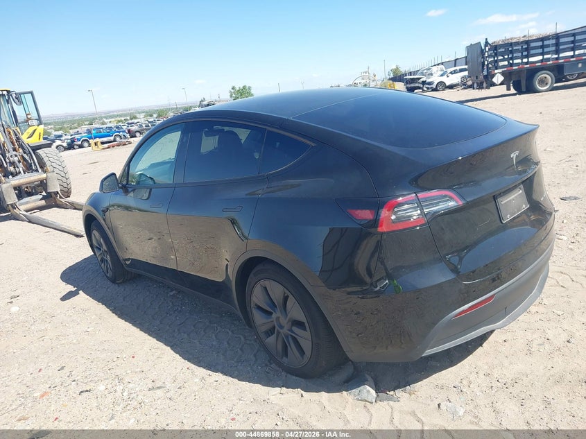 Vin: 7saygaee4rf183879, lot: 45367169, tesla model y long range dual motor all-wheel drive 20243