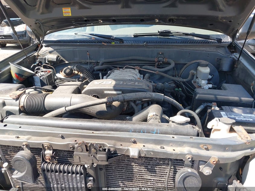 2003 Toyota Tundra Sr5 V8 VIN: 5TBBT44183S341621 Lot: 44869865