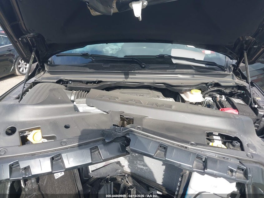 2026 Ram 1500 Laramie 4X4 5'7 Box VIN: 1C6SRFJTXTN269115 Lot: 44869909