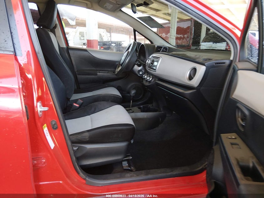 2012 Toyota Yaris Le