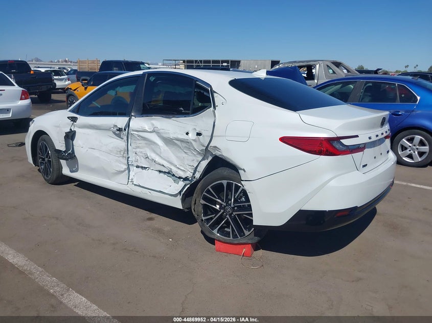 2025 Toyota Camry Xle