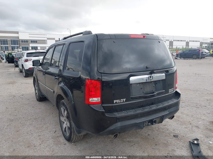 2015 Honda Pilot Touring VIN: 5FNYF4H92FB073862 Lot: 44869958